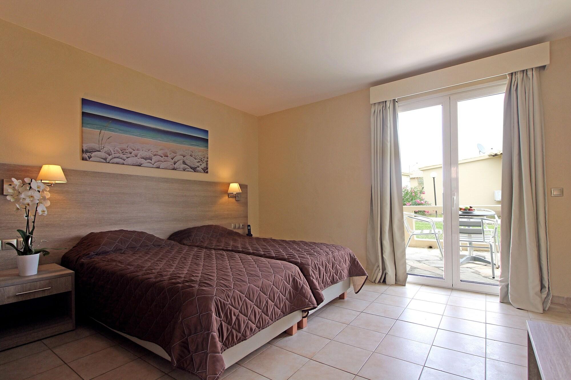 Hotel Mitsis Messonghi Moraḯtika Esterno foto