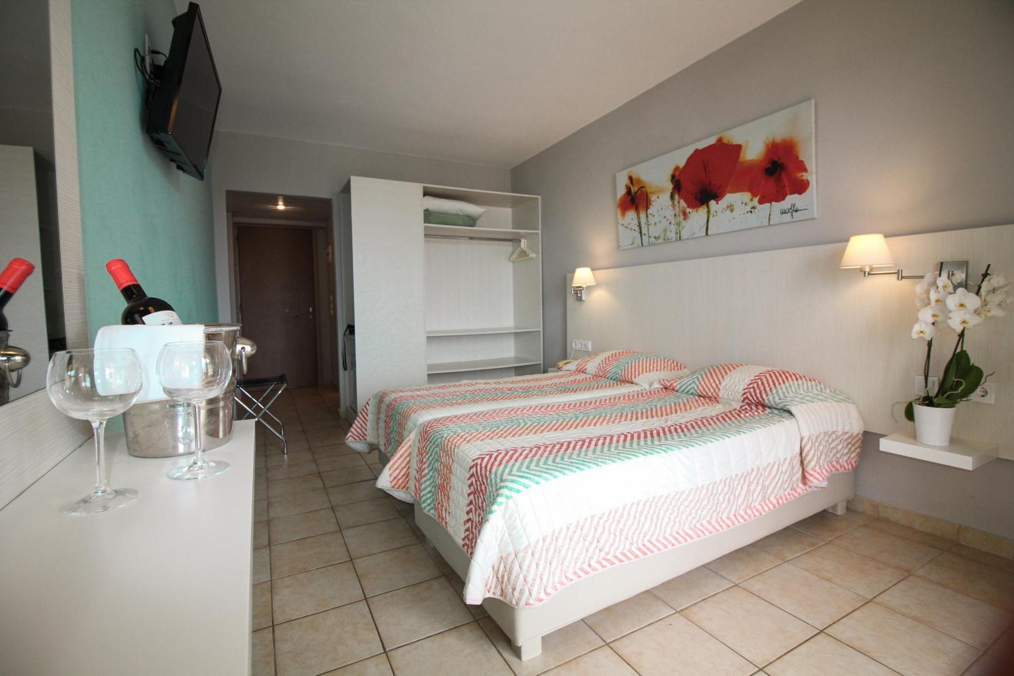 Hotel Mitsis Messonghi Moraḯtika Esterno foto