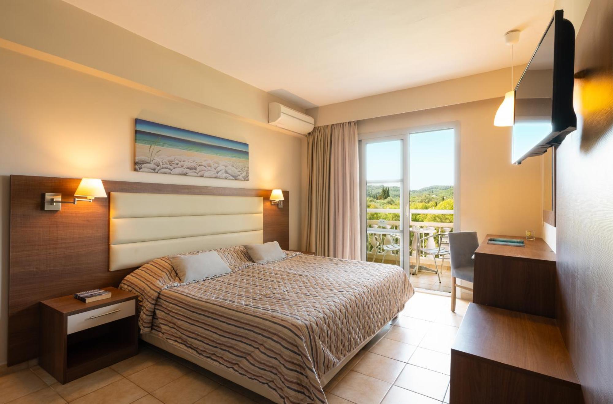 Hotel Mitsis Messonghi Moraḯtika Esterno foto
